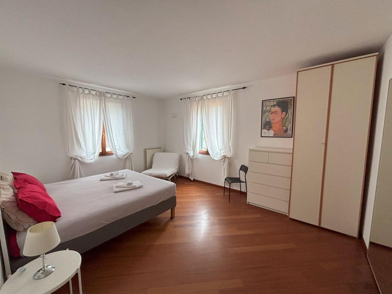 Casa Vacanze Magnolia Borgo Ticino Экстерьер фото