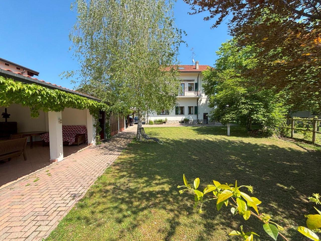 Casa Vacanze Magnolia Borgo Ticino Экстерьер фото
